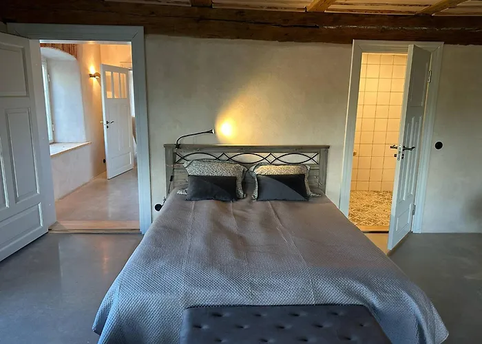 Veskikambrid Lägenhet *